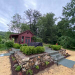 stonewall-garden-with-steps